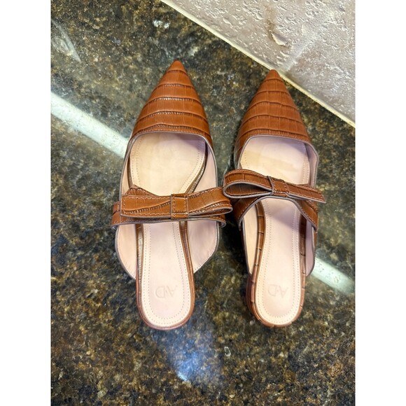 Ad & Daughters Jemma Croc Embossed Brown Leather Mules Size 7.5 EUC - Picture 8 of 13